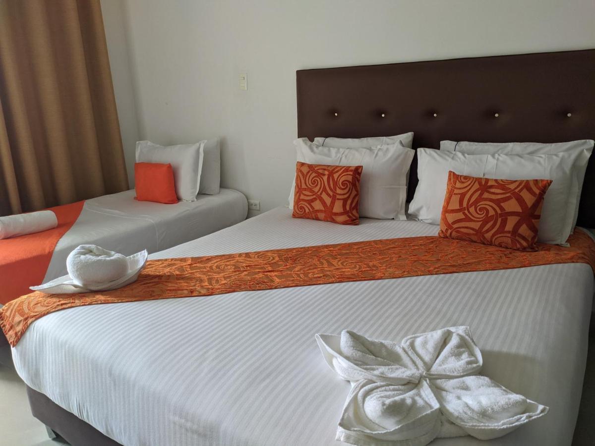 Hotel Palmeras De Luz Монікіра Екстер'єр фото